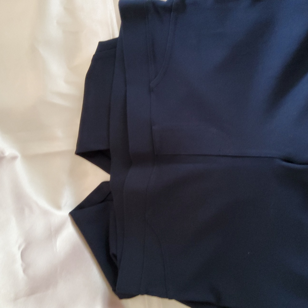 HUE Women's Dark Blue Leggings - Picture 3 of 4